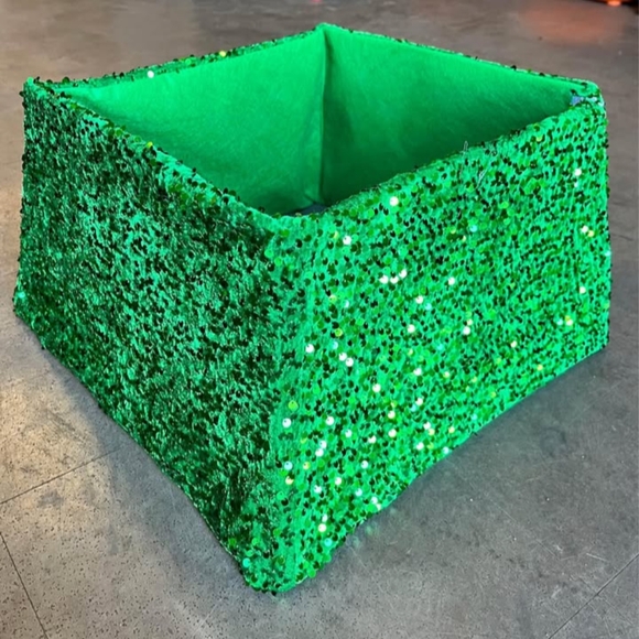 Christmas Tree - Picture 5 of 5